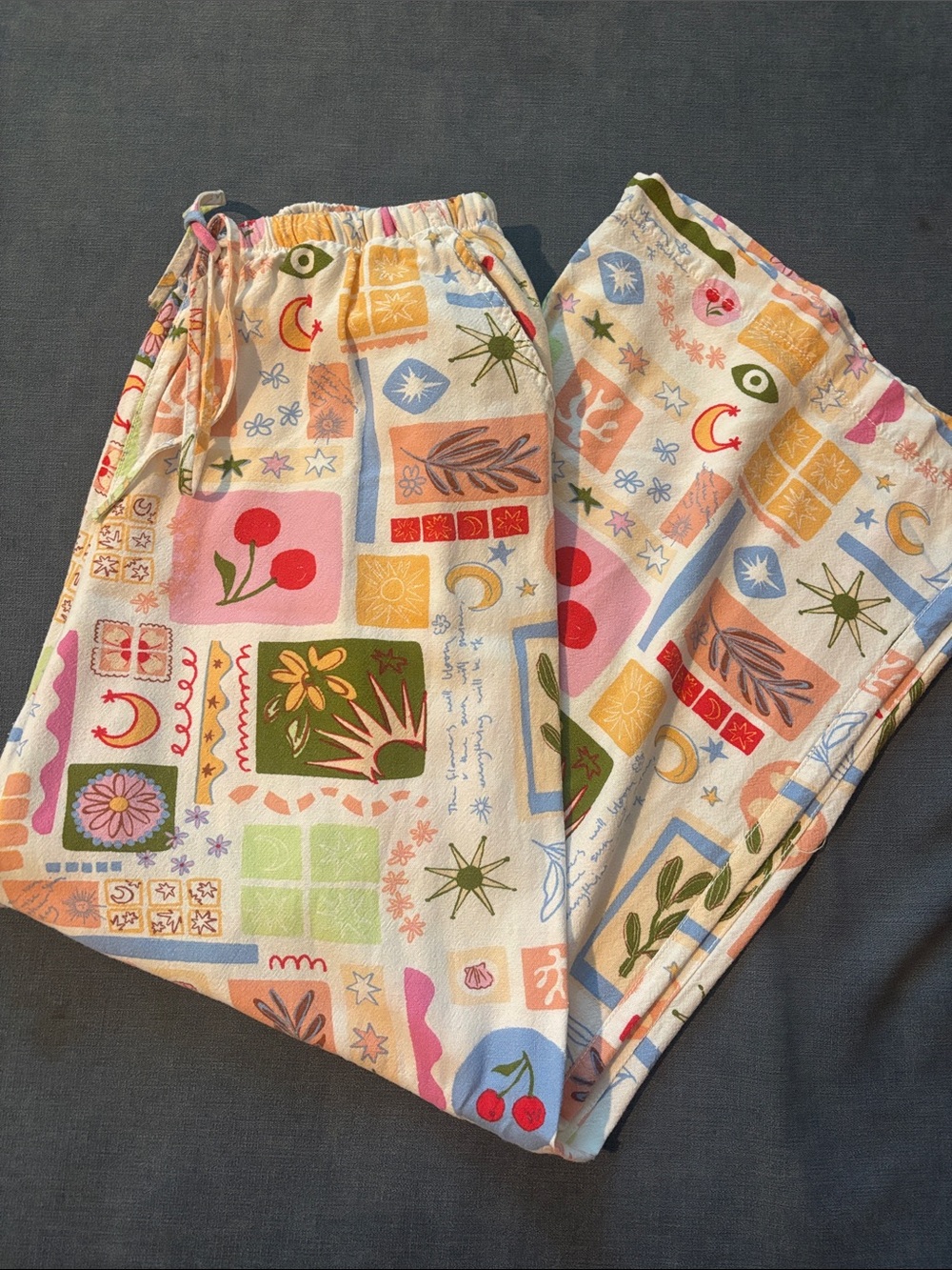Women print pants